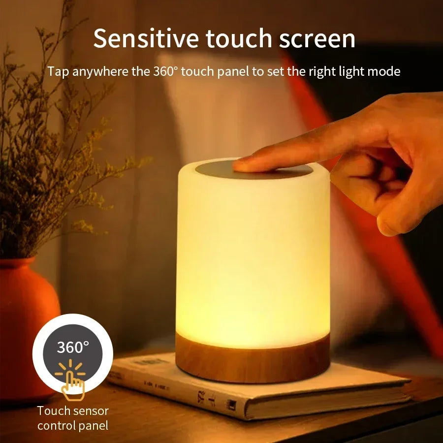 LED Tafellamp met Kleurenverlichting – USB Oplaadbaar – Decoratieve Nachtlamp